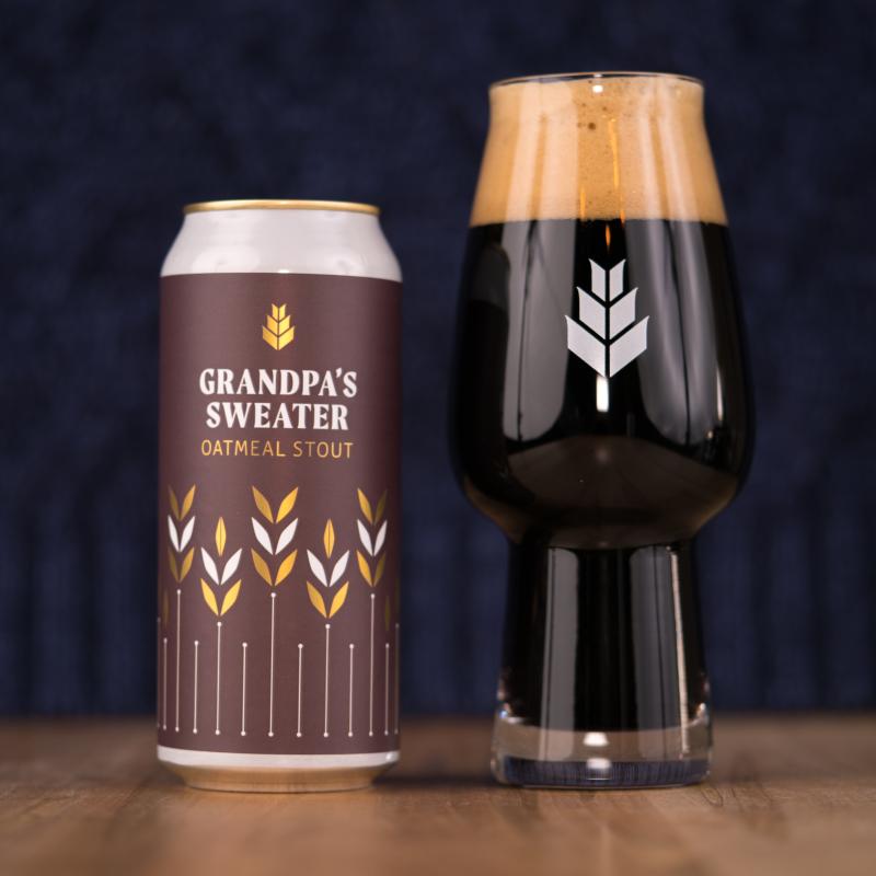 can and glass of oatmeal stout