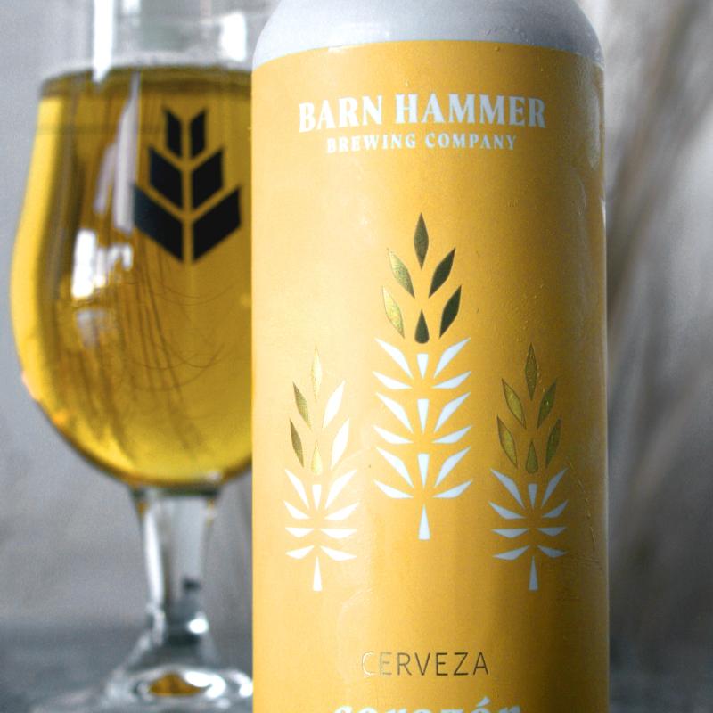 cerveza can and glass