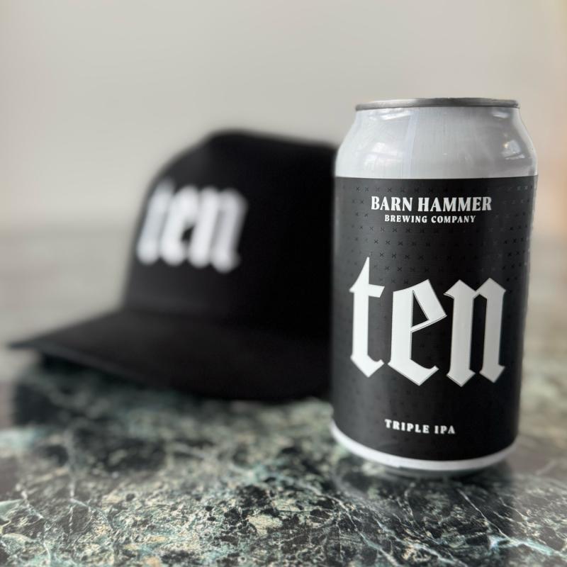 ten with hat